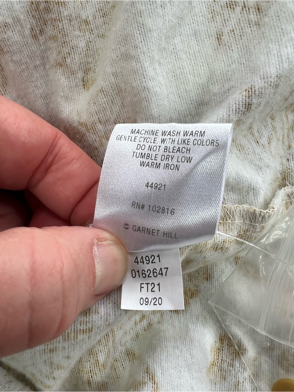 Garnet Hill Organic-Cotton Heritage Flannel 2-Pc Long Pajama Set, Gold/White, XS - Picture 8 of 14
